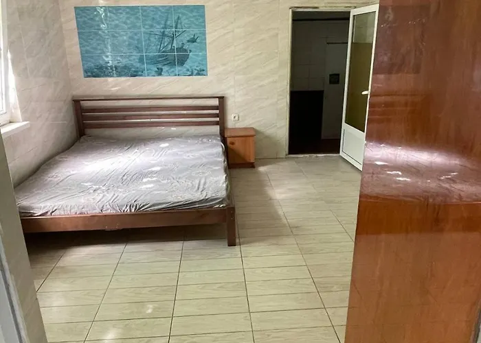 Apartment жилье на территории частного дома у моря Odessa