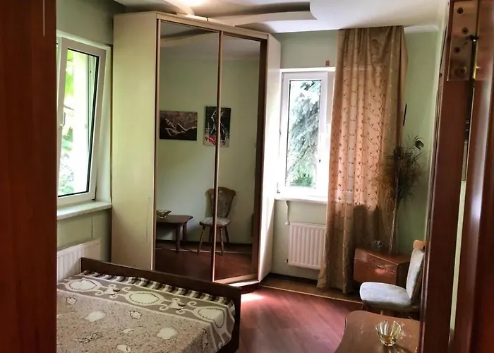 жилье на территории частного дома у моря * Odessa