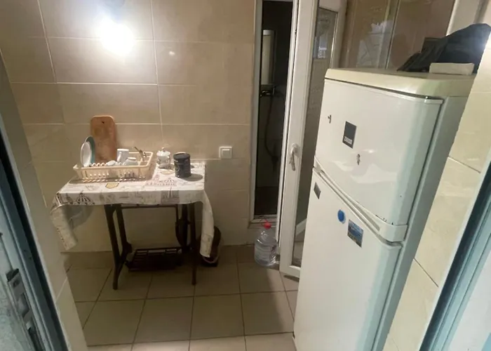 жилье на территории частного дома у моря Apartment *